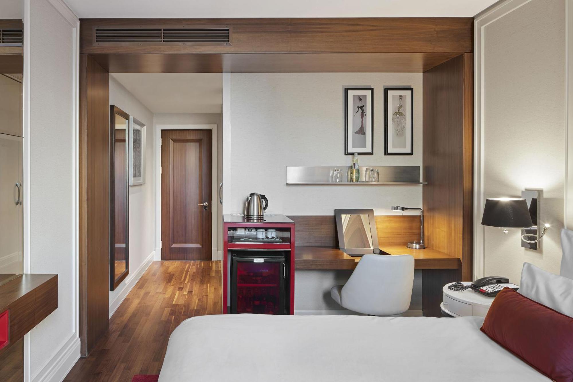 Chambre Classique avec Billet Wintergarten Variete