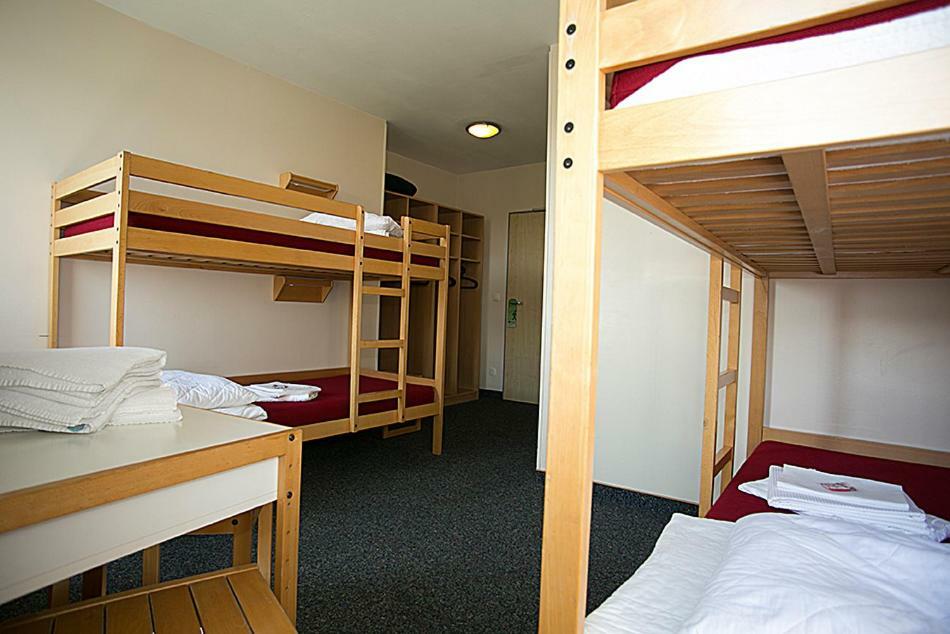 Chambre Quadruple avec Salle de Bains Privative