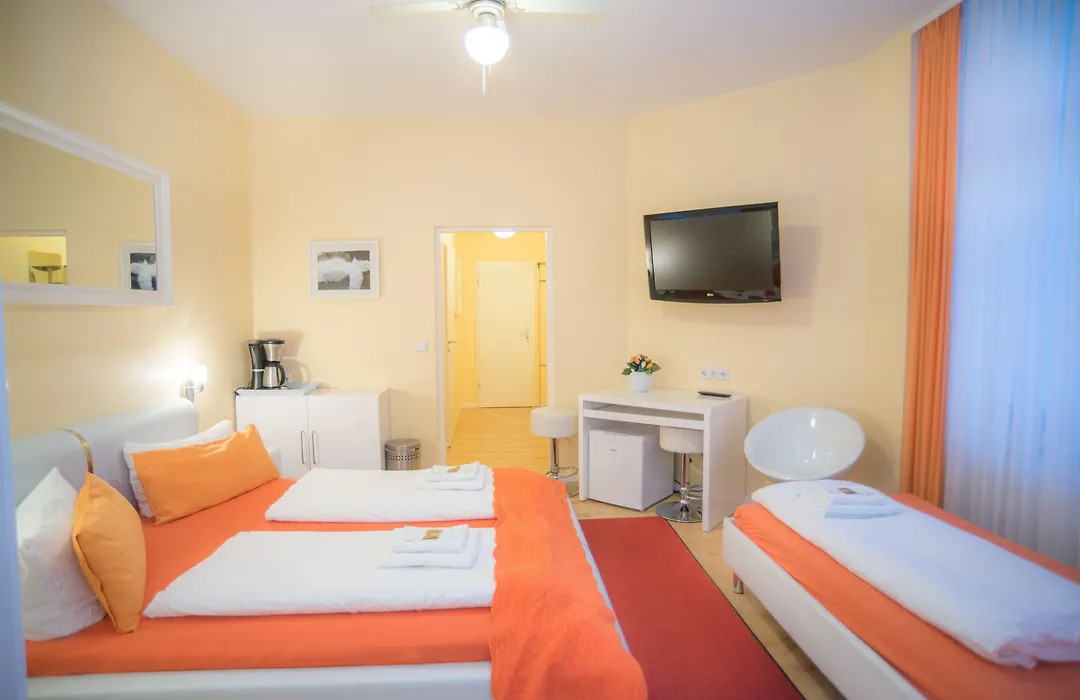 City Guesthouse Pension Berlin-1