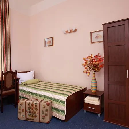 Hotel-Pension Cortina-2